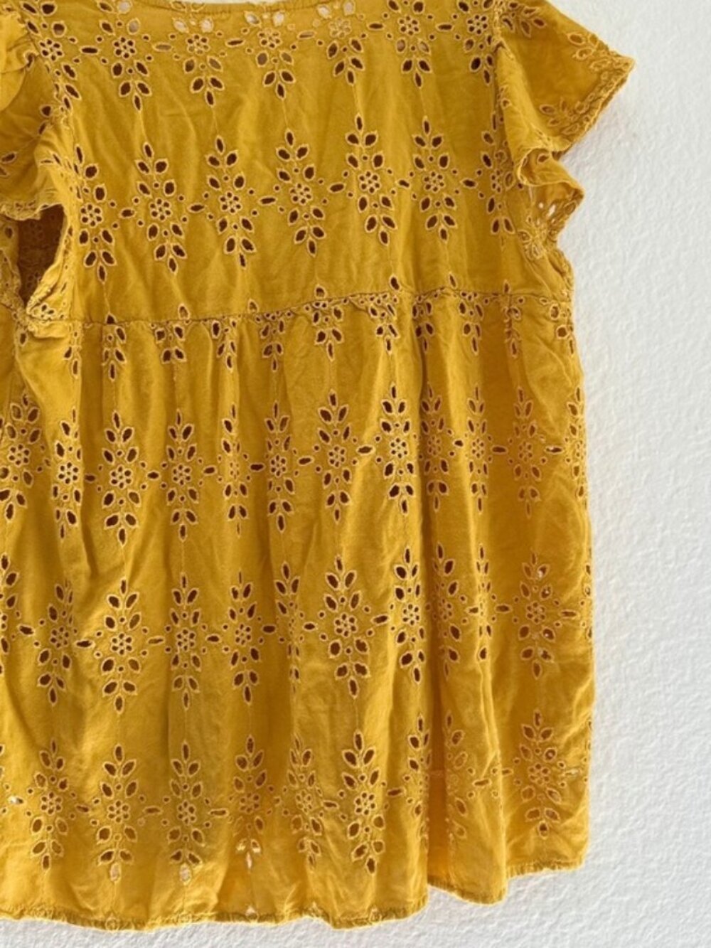 Sleeve Top - Picture 2 of 2